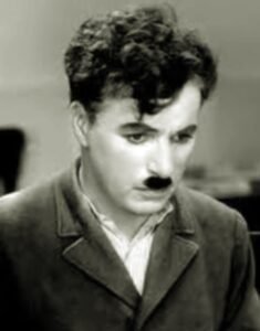 ℝ𝕖𝕔𝕠𝕣𝕕𝕒𝕞𝕠𝕤 𝕖𝕝 𝕖𝕤𝕥𝕣𝕖𝕟𝕠 𝕕𝕖 Charlot, tramoyista de cine