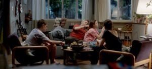 Eͤs͛ᴛrͬeͤnoͦ  eͤs͛ᴛeͤ Juͧeͤvͮeͤs͛                                     "La noche sin mí"