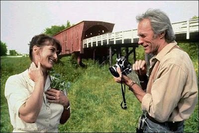 🌟 R͙e͙c͙o͙r͙d͙a͙m͙o͙s͙ e͙l͙ c͙u͙m͙p͙l͙e͙a͙ño͙s͙ d͙e͙ 🌟    Clint Eastwood: Actor, Director y Leyenda del Cine