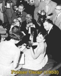 🌟 R͙e͙c͙o͙r͙d͙a͙m͙o͙s͙ e͙l͙ c͙u͙m͙p͙l͙e͙a͙ño͙s͙ d͙e͙ 🌟 Audrey Hepburn