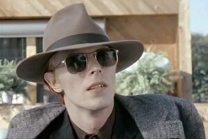 𝓢𝓸𝓫𝓻𝓮 𝓮𝓵 𝓐𝓬𝓽𝓸𝓻                          La Vida de David Bowie          Un Viaje a Través de la Música y el Cine