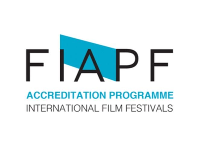 ꧁ ᖴᗴᔕ丅Ꭵᐯᗩᒪᗴᔕ Ƴ ᗰᑌᗴᔕ丅ᖇᗩᔕ ꧂         40° edición del Festival Internacional de Cine de Mar del Plata