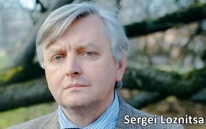 ℝ𝕖𝕔𝕠𝕣𝕕𝕒𝕞𝕠𝕤 𝕖𝕝 𝕖𝕤𝕥𝕣𝕖𝕟𝕠 𝕕𝕖    "Donbass" Violencia, corrupción y desesperanza en el corazón de Ucrania